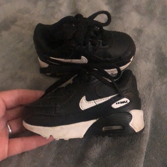 Toddler Nike Air Max - Picture 3 of 7